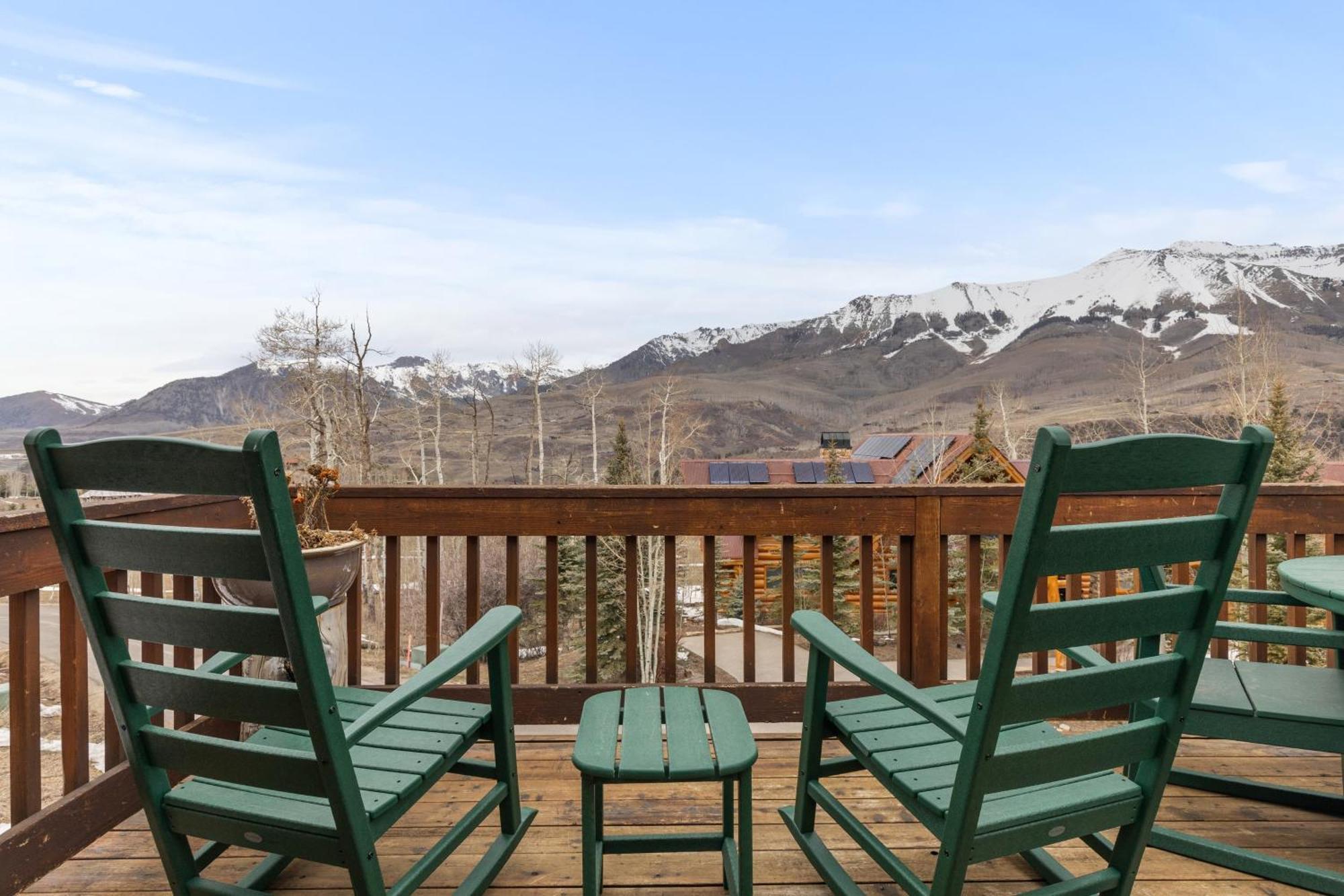 Russell Home By Avantstay Expansive Deck Stunning Views Hot Tub Теллурайд Екстер'єр фото